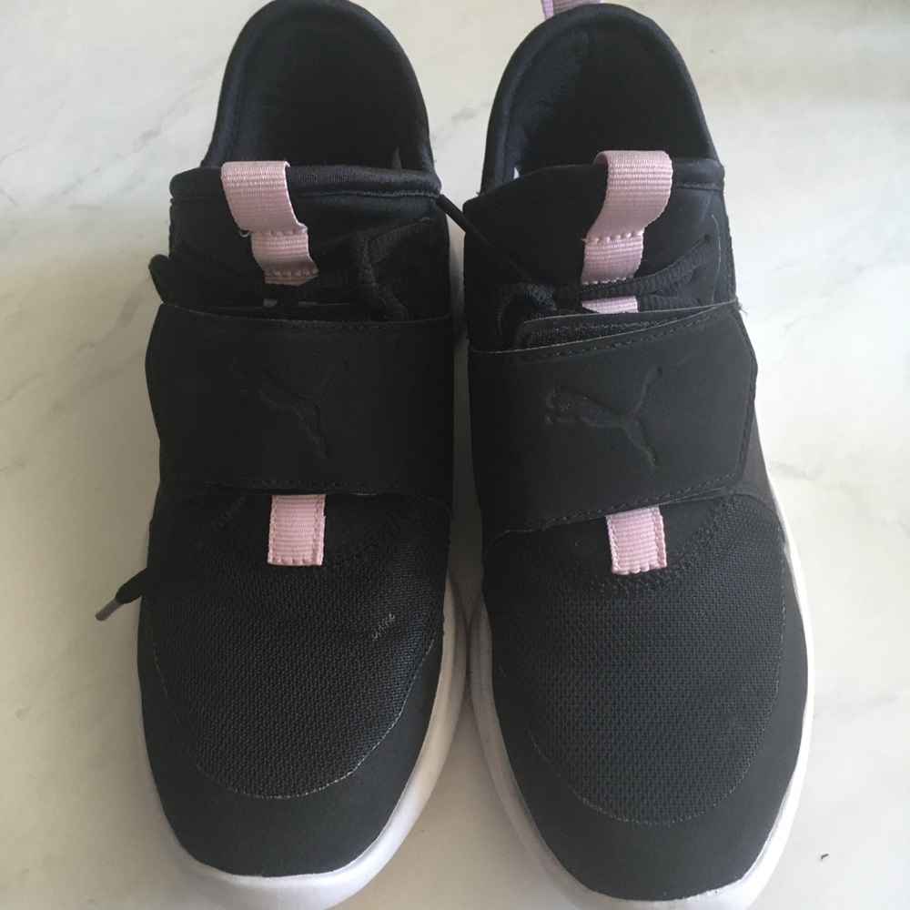 Puma soft foam sneakers